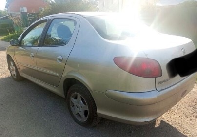 Разбор Peugeot 206